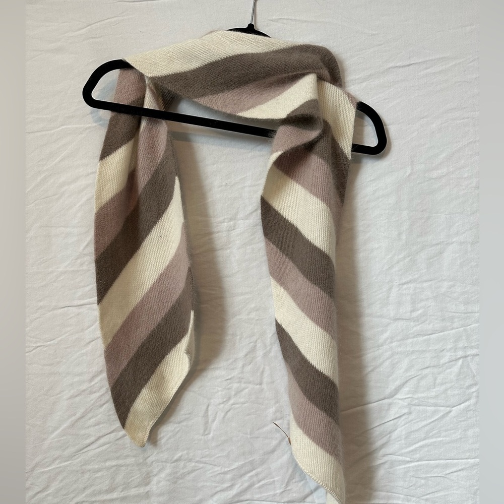Angora/Wool Scarf - Picture 2 of 7
